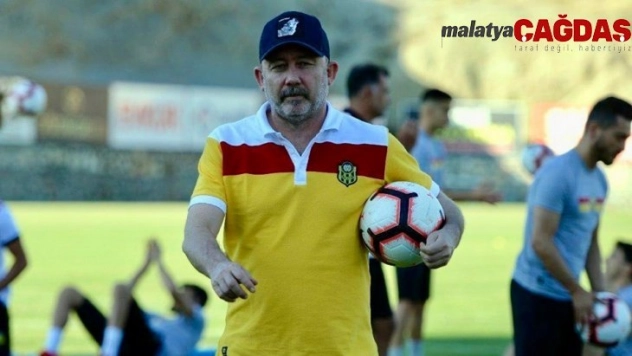 Beşiktaş taraftarının Sergen Yalçın tezahüratı Malatya'yı rahatsız etti