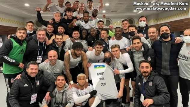 Galibiyeti Başkan Çebi'ye armağan etti