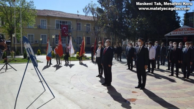 Besni'de 23 Nisan düzenlenen törenle kutlandı