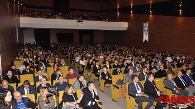 BEÜ'de  'Ulusal Karadeniz Denizcilik ve Lojistik Zirvesi' düzenlendi