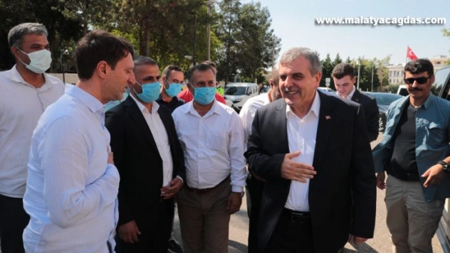 Beyazgül Siverek'te temaslarda bulundu