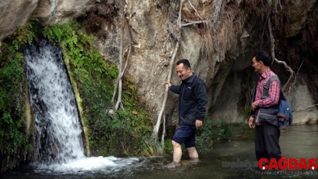 Bilecik'in doğa harikası şelaleler ziyaretçilerini bekliyor