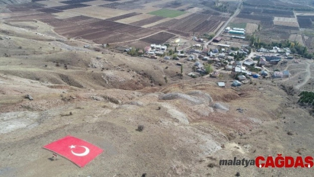 Bin bir zorlukla yaparak adını 'Barış Pınarı' koydular