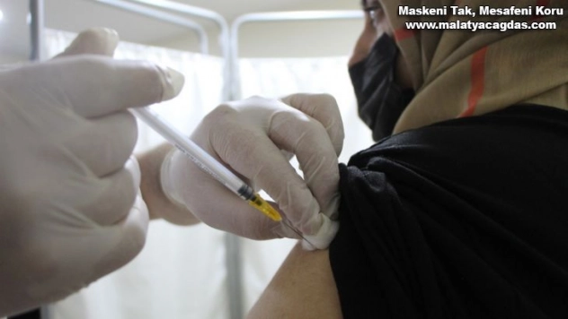 Bingöl'de bin kişinin istihdam edildiği OSB'de aşılama çalışması başladı