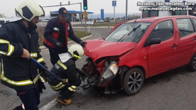 Bingöl'de trafik kazası: 5 yaralı
