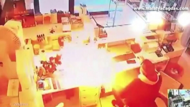 Bir anda patladı, neye uğradığını şaşırdı