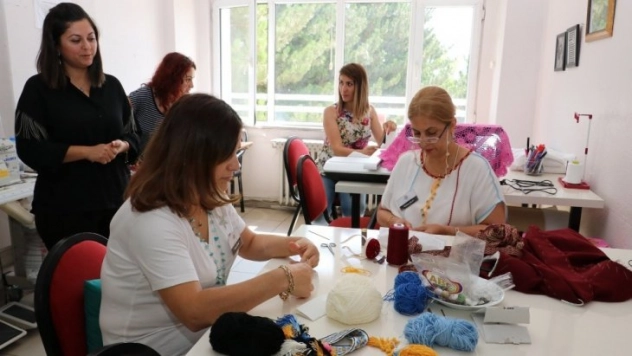 Bir asır öncesinin modası defilede sergilenecek