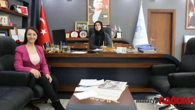 Bir günlüğüne belediye başkanı oldu