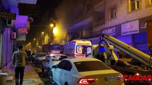 Bismil'de döşeme atölyesinde yangın