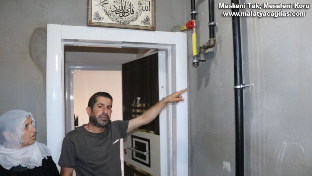 Bismil'de vatandaşlara, doğalgaz saatleri ile oynadıkları ve kaçak gaz kullandıkları iddiasıyla ceza kesildi