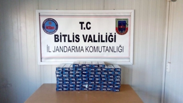 Bitlis'te 3 bin 800 paket kaçak sigara ele geçirildi