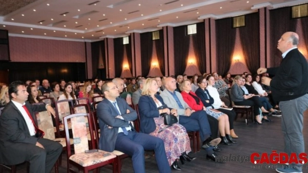 Bodrum Belediyesi personeline 'mükemmeli arama' eğitimi verildi