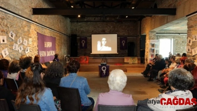 Bodrum'da kadınların çığlığı tuvale yansıdı