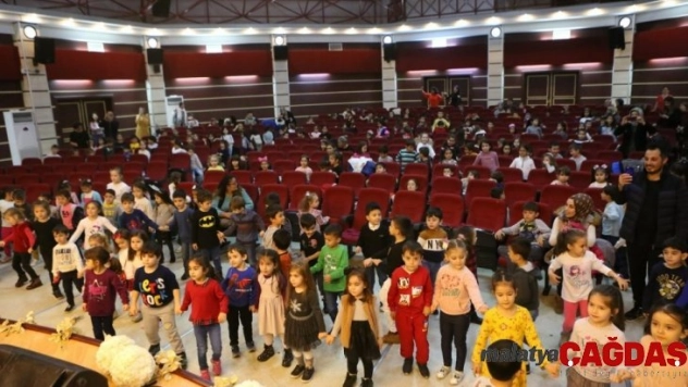 Bolu Belediyesi'nden çocuklar için muhteşem konser