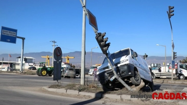 Bolu'da zincirleme trafik kazası: 1 yaralı