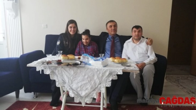 Boyabat Emniyet Müdürlüğünden engellilere jest