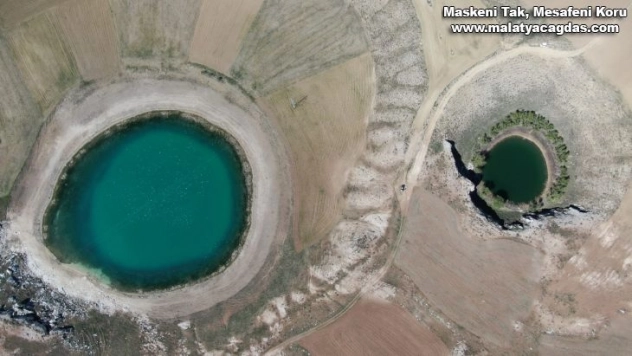 Bu göller renkleriyle büyülüyor