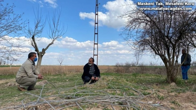 Bu mezra 8 yıldır karanlık