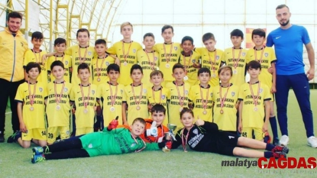 Bucaspor Futobl Okulları Kütahya'da başarı elde ediyor