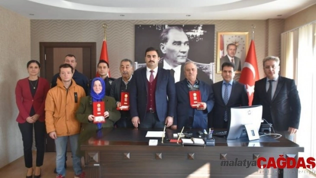 Buharkent'te Kıbrıs gazileri için madalya tevci töreni yapıldı