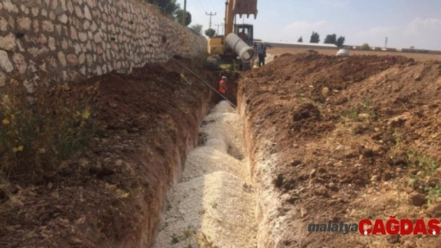 Bulvardaki yağmur suyu dereye akacak