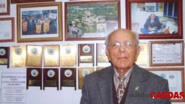 Burhaniye'de Necdet Uysal ve Şevket Metin'in adı caddelere verildi