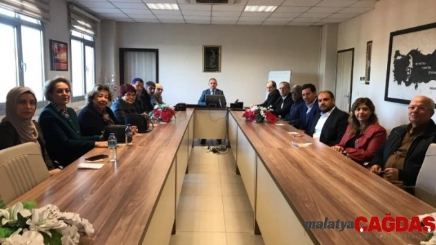 Burhaniye'de Sosyal Yardımlaşma Vakfına üye seçimi yapıldı