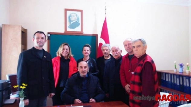 Burhaniye Ören'de Mahalle Meclisi ilk toplantısını yaptı