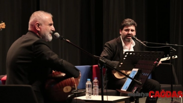 Bursa'da Ateş ve Balkır'dan türkü dolu gece