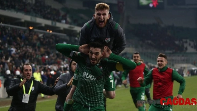 Bursaspor uzatmalarda 9 puan aldı