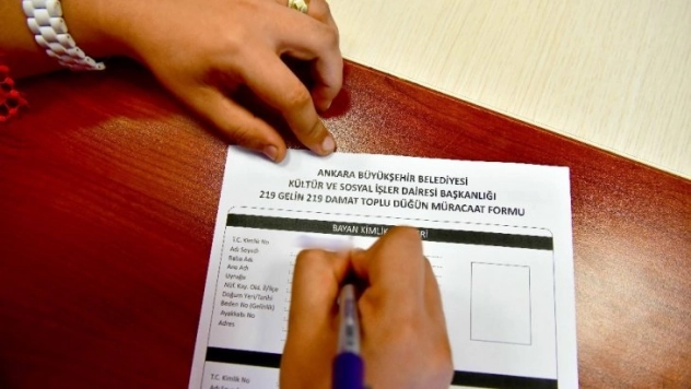 Büyükşehir Belediyesi toplu nikah töreni için başvuru kayıtları devam ediyor