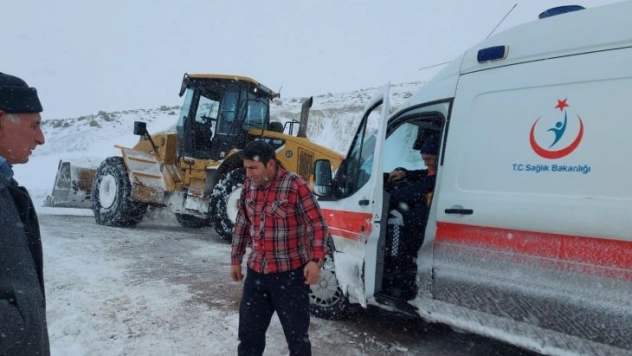 Büyükşehir'den nefes kesen hasta kurtarma operasyonu