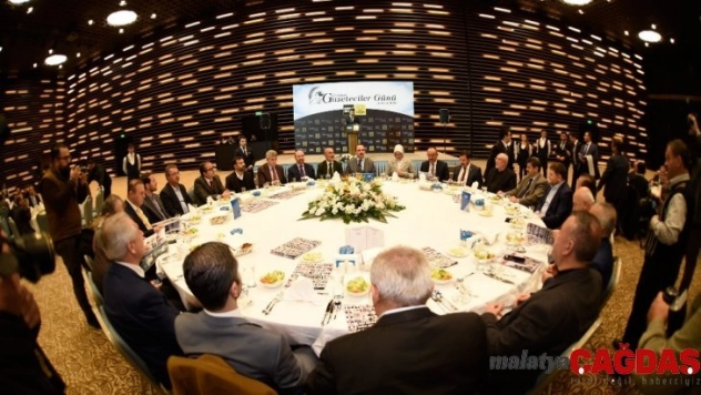 Büyükşehir Konya'daki basın-yayın çalışanlarını buluşturdu