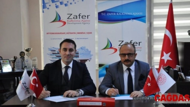 Büyükşehirin projesi için imzalar atıldı