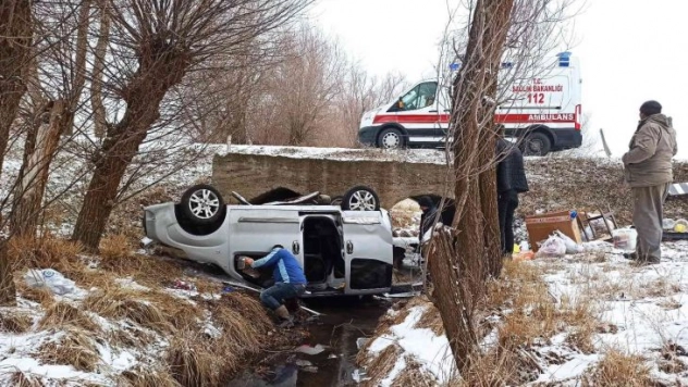 Buzlanma kazaya neden oldu: 6 yaralı