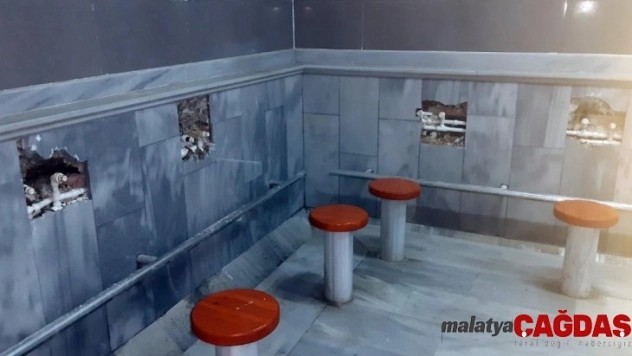 Camiye dadanan hırsızlar cemaati bıktırdı