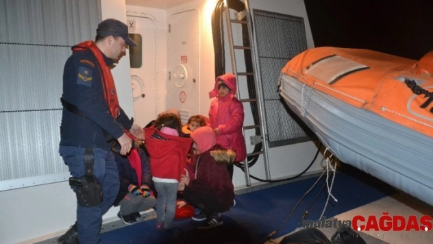 Çanakkale'de 44 düzensiz göçmen yakalandı