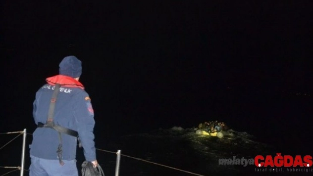 Çanakkale'de 50 düzensiz göçmen yakalandı