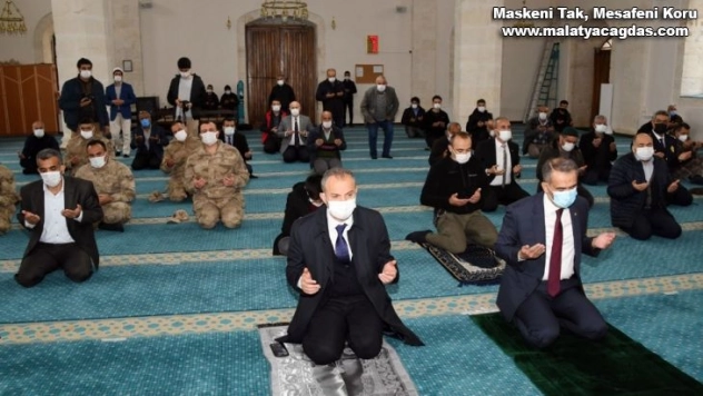 Çanakkale şehitleri için mevlidi şerif okutuldu