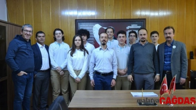 Çanakkaleli öğrenciler Portekiz yolunda