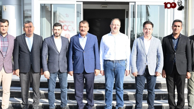 Çarşı Merkezindeki Çalışmalar Devam Ediyor