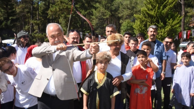 Cebelibereket Okçuluk Turnuvası yapıldı