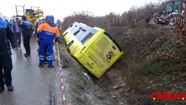 Çekmeköy'de İETT otobüsü yan yattı: 1 ölü, 11 yaralı