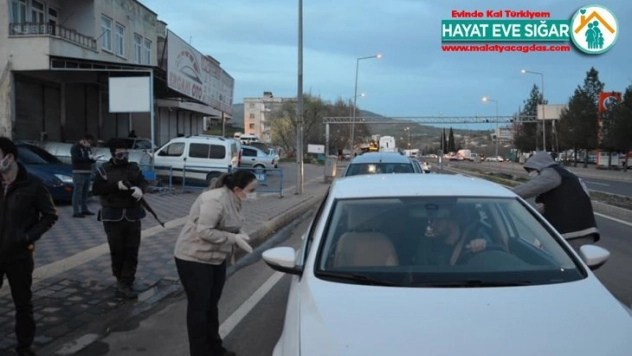 Çermik Kaymakamı Demir uygulama noktalarını denetledi
