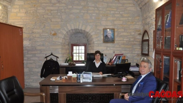 Çeşme'de 'Duvarsız Okul' ile dersler sınıf dışına taşacak