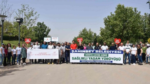 Çevre için yürüdüler