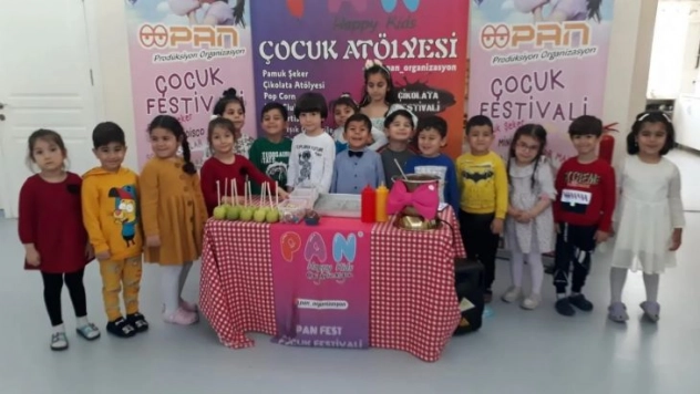 Ceyhan'da 23 Nisan coşkusu