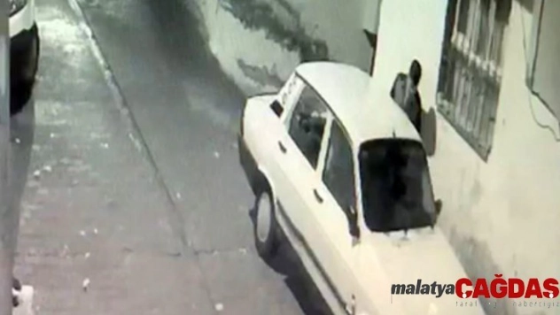 Cezaevi firarisi çaldığı otomobilde uyuşturucuyla yakalandı