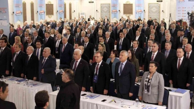 CHP Belediye başkanları çalıştayında gözler Mansur Yavaş'ı aradı