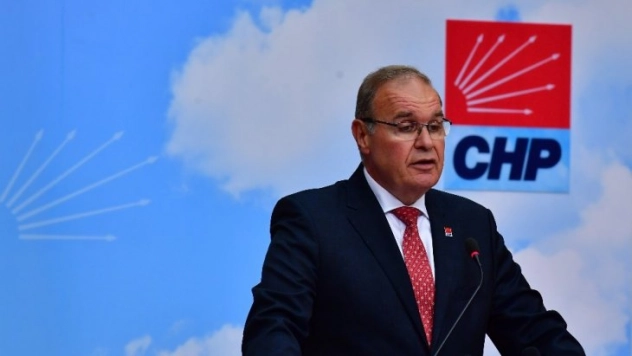 CHP'li Öztrak'tan MHP'li Büyükataman'a: 'Üslubu beyan ayniyle insandır'